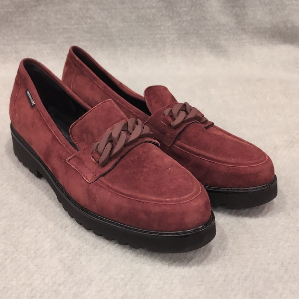 Mephisto Red Suede Loafers with Chain Detail Women Size 9